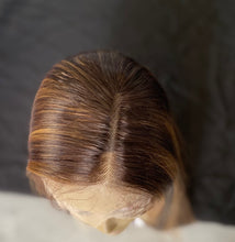Load image into Gallery viewer, 32” 4/27 HIGHLIGHT LACE FRONT SYNTHETIC HUMAN HAIR BLEND WIG
